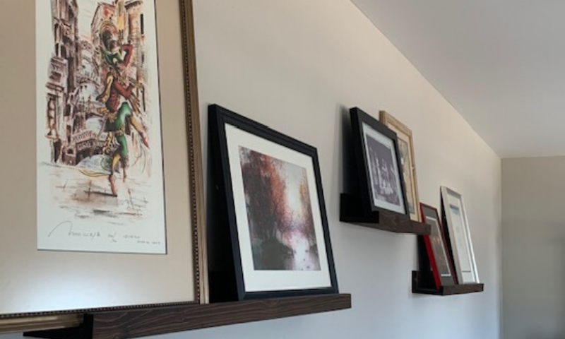 5 Ways to Hang Picture Frames Without Nails - Frames Unlimited